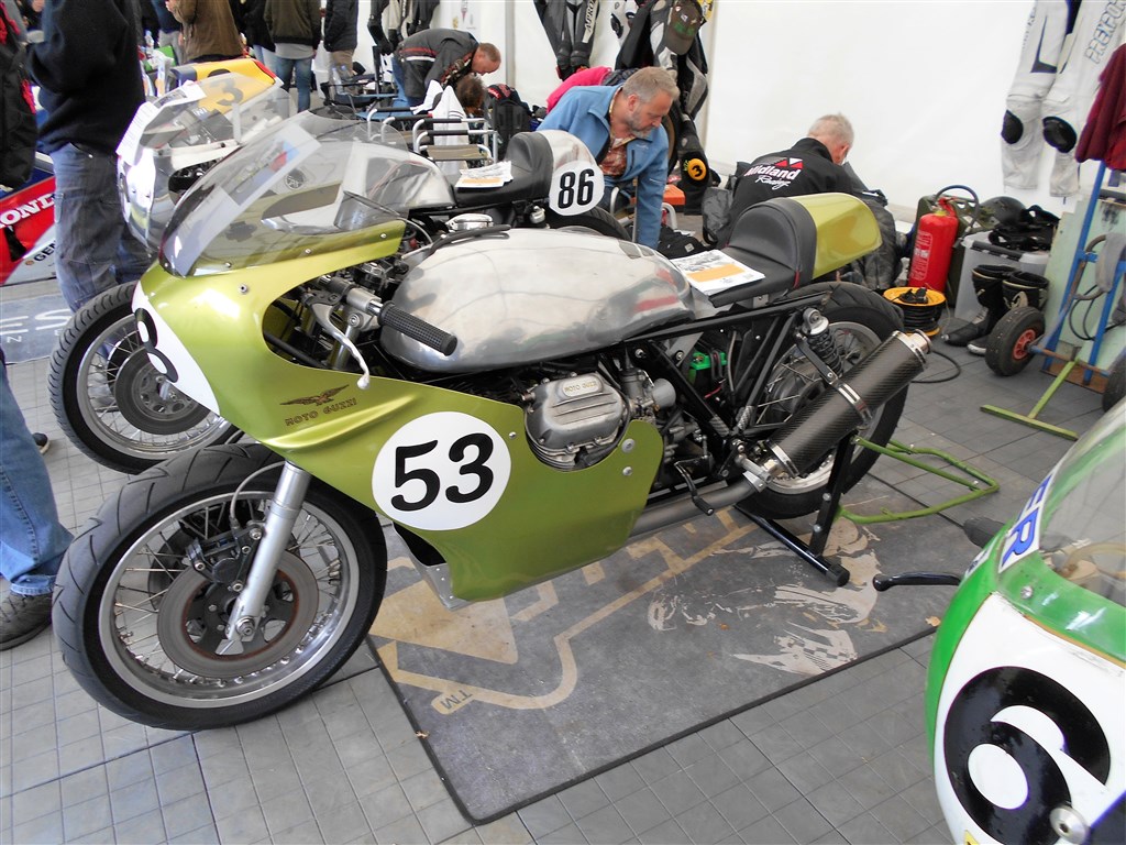 Moto-Guzzi i veteran udgaven
(Foto: Ulrik Them Poulsen)
